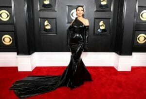10 Stail Ikonik Selebriti Di Anugerah Grammy Ke-65