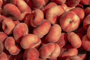 Buah Peach Donut