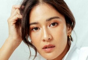 5 Filem Terbaik Dian Sastrowardoyo, Bintang Gadis Kretek